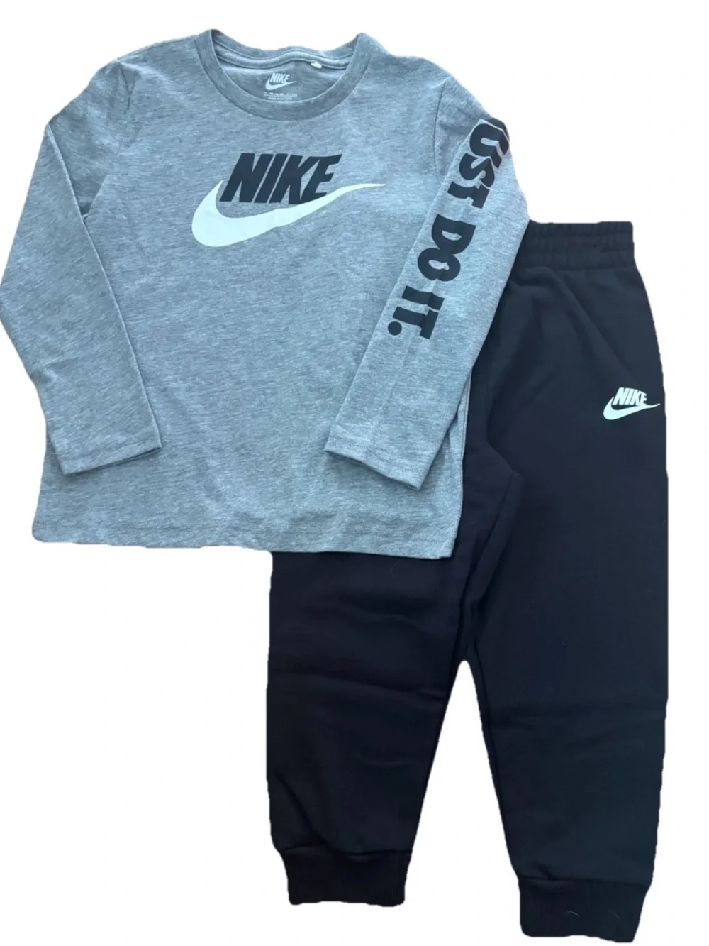 Nike Little Boys Grey Long Sleeve Top & Black Joggers Set - 4T - Picture 1 of 1